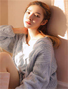 e本大道在线播放电影/每错一题学长就往下面插一支笔