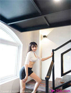 人妻初体验-三亚裸体美女视频曝光