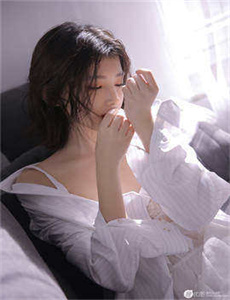 李亚男三级-一面膜胸口一面膜下部位
